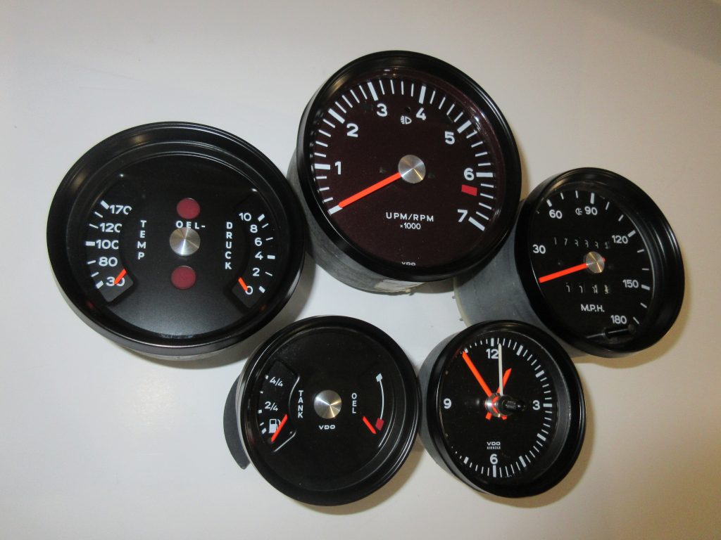 Porsche Retro Gauges