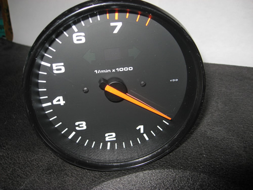 Porsche Race Tachco meter in Black